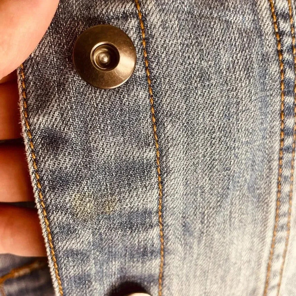 DSTLD Light Washed Distressed Denim Jean Jacket - Picture 9 of 13